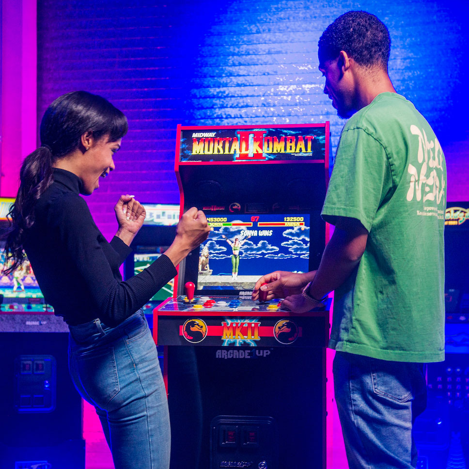 Retro Arcade — interactive event activation by Gifie